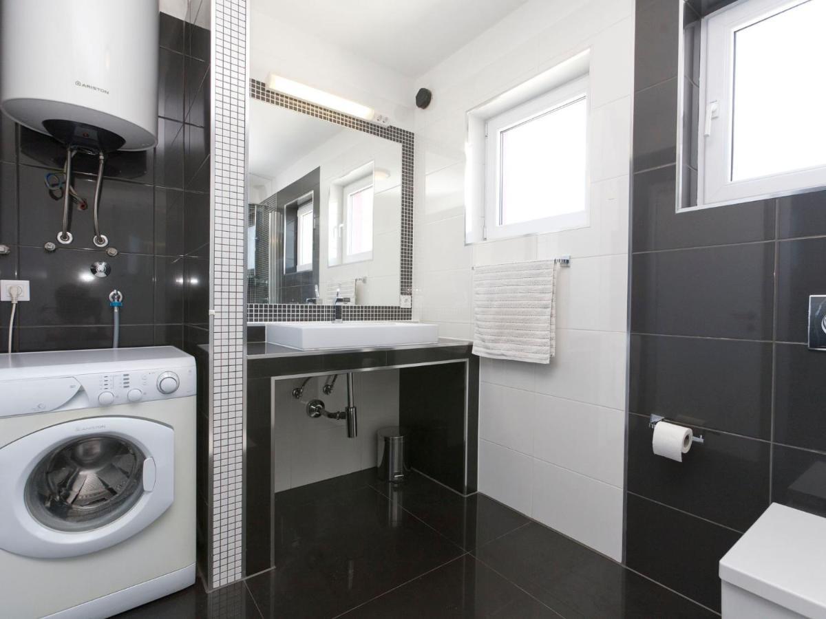 Apartment Brioni View Fazana Bagian luar foto